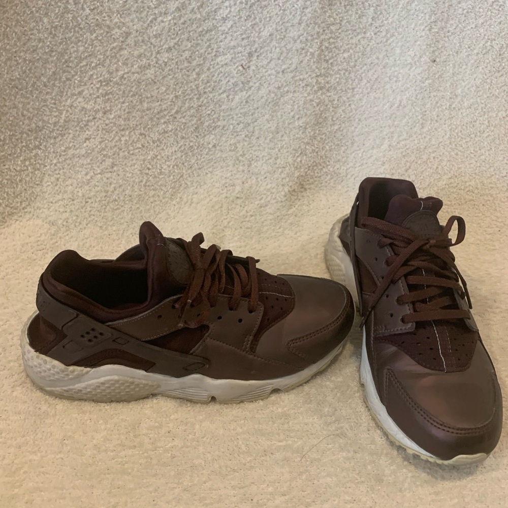 Men's Brown Sneakers